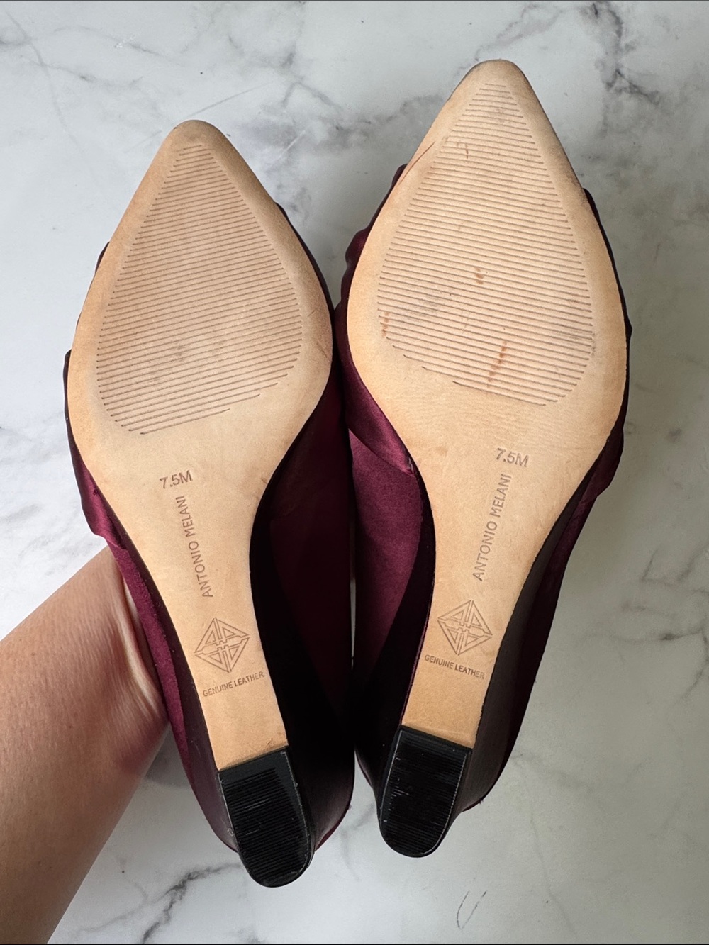 Antonio Melani burgundy satin mules Size 7.5 - Picture 5 of 5